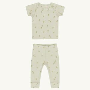 NWT - Quincy Mae Apples ORGANIC Ribbed Set​​​